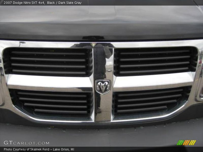 Black / Dark Slate Gray 2007 Dodge Nitro SXT 4x4