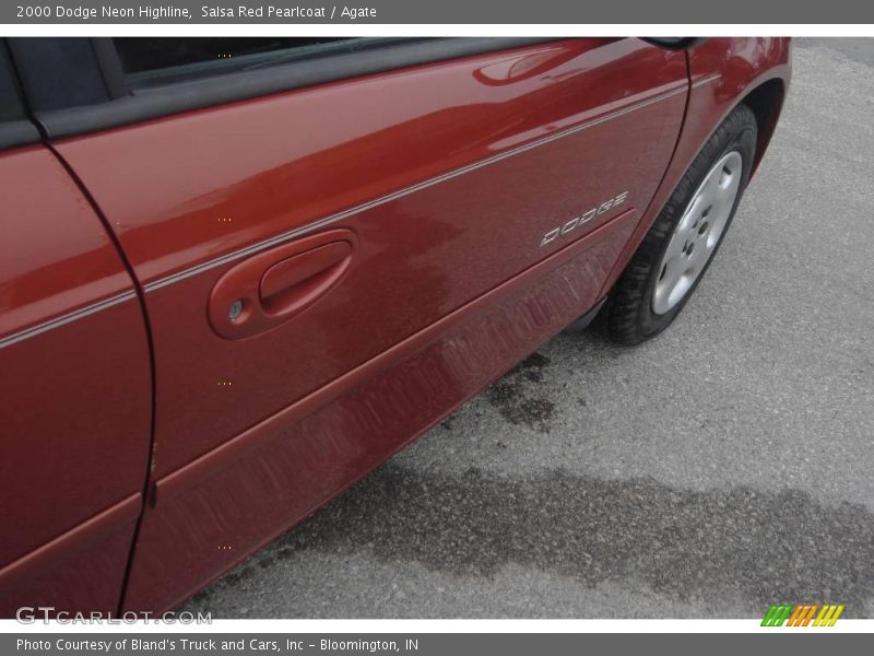 Salsa Red Pearlcoat / Agate 2000 Dodge Neon Highline