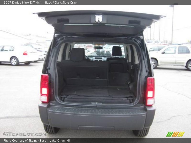 Black / Dark Slate Gray 2007 Dodge Nitro SXT 4x4