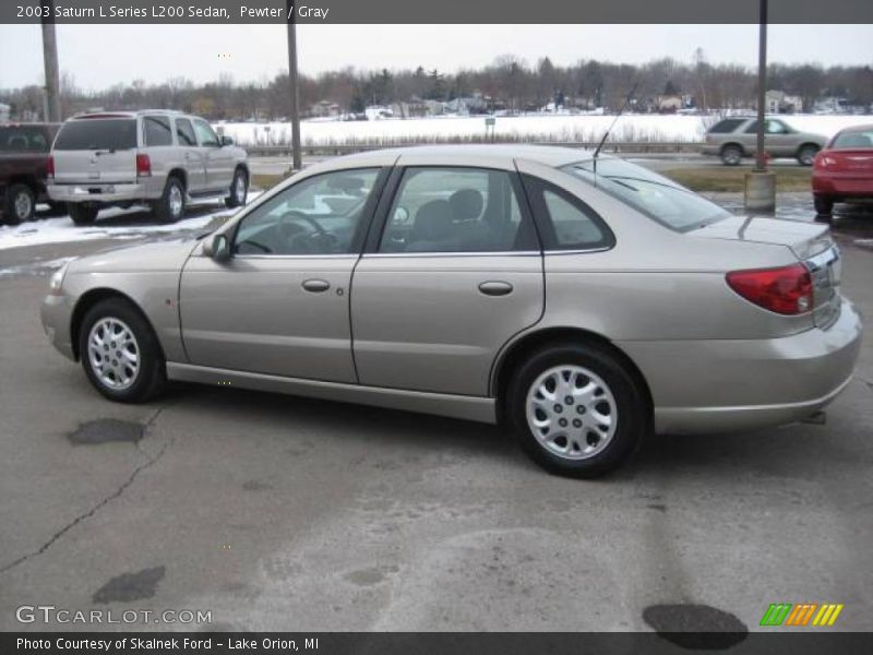 Pewter / Gray 2003 Saturn L Series L200 Sedan