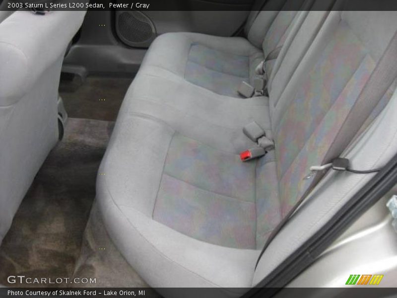 Pewter / Gray 2003 Saturn L Series L200 Sedan