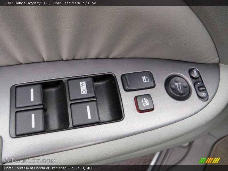 Silver Pearl Metallic / Olive 2007 Honda Odyssey EX-L