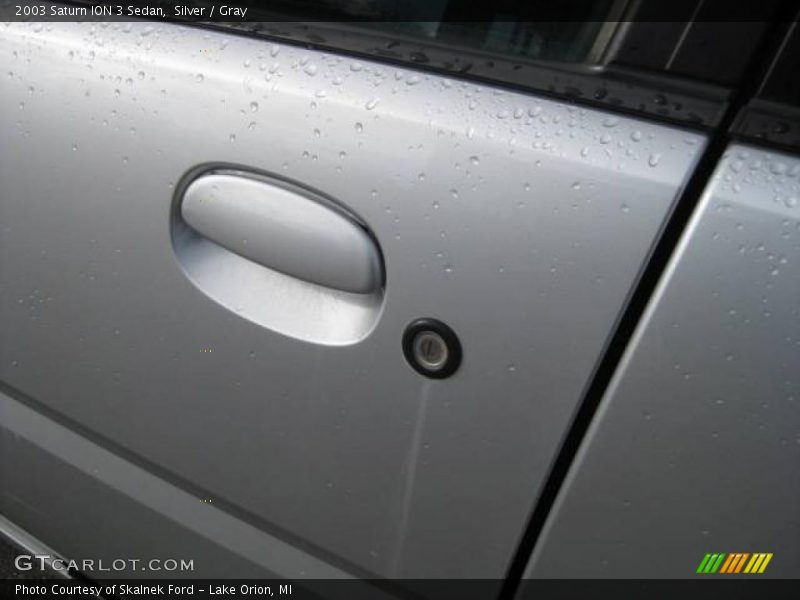 Silver / Gray 2003 Saturn ION 3 Sedan