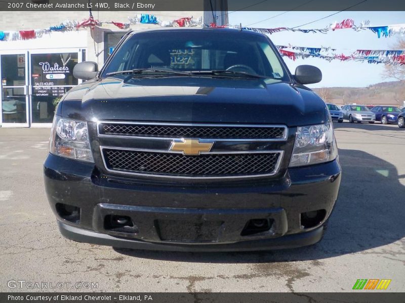 Black / Ebony 2007 Chevrolet Avalanche LS 4WD