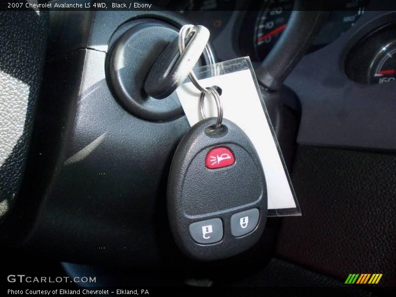 Black / Ebony 2007 Chevrolet Avalanche LS 4WD