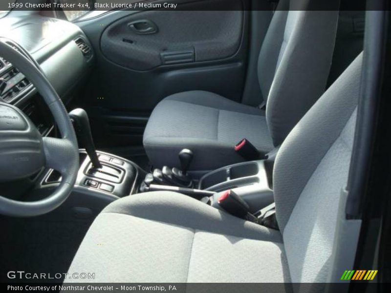 Black Licorice / Medium Gray 1999 Chevrolet Tracker 4x4