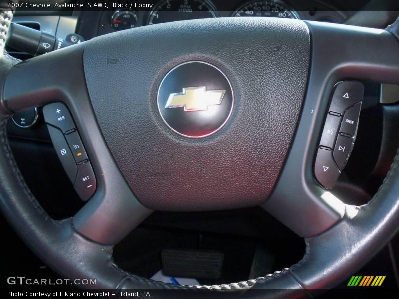Black / Ebony 2007 Chevrolet Avalanche LS 4WD