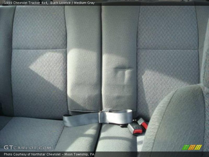 Black Licorice / Medium Gray 1999 Chevrolet Tracker 4x4