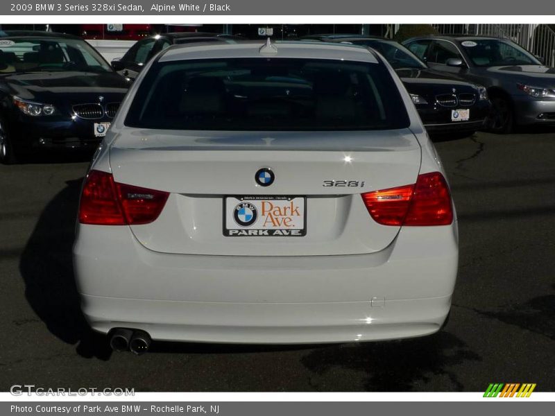 Alpine White / Black 2009 BMW 3 Series 328xi Sedan