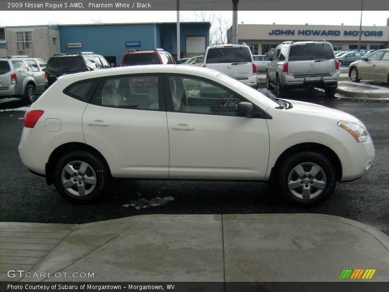 Phantom White / Black 2009 Nissan Rogue S AWD