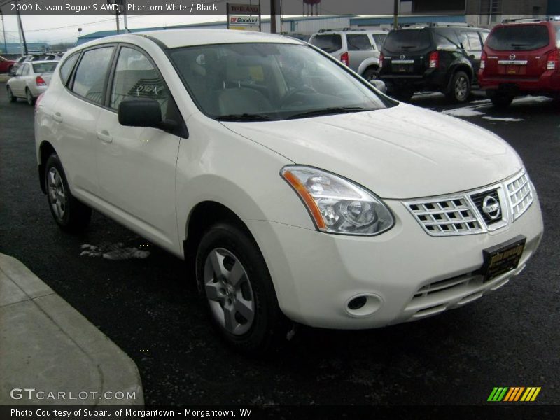 Phantom White / Black 2009 Nissan Rogue S AWD