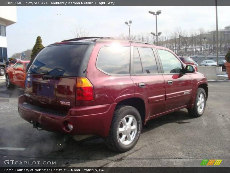 Monterey Maroon Metallic / Light Gray 2005 GMC Envoy SLT 4x4