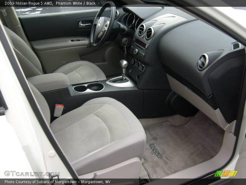 Phantom White / Black 2009 Nissan Rogue S AWD