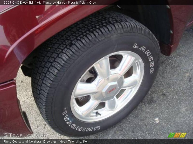 Monterey Maroon Metallic / Light Gray 2005 GMC Envoy SLT 4x4