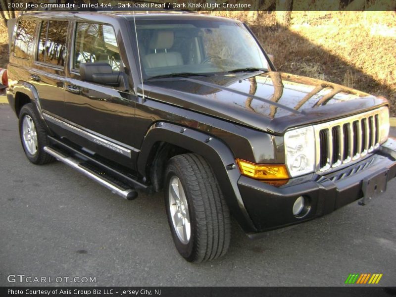Dark Khaki Pearl / Dark Khaki/Light Graystone 2006 Jeep Commander Limited 4x4