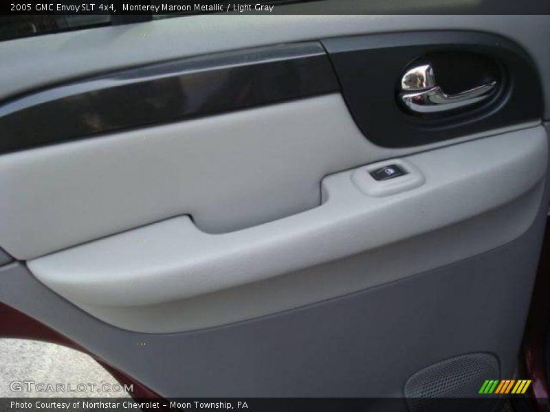 Monterey Maroon Metallic / Light Gray 2005 GMC Envoy SLT 4x4