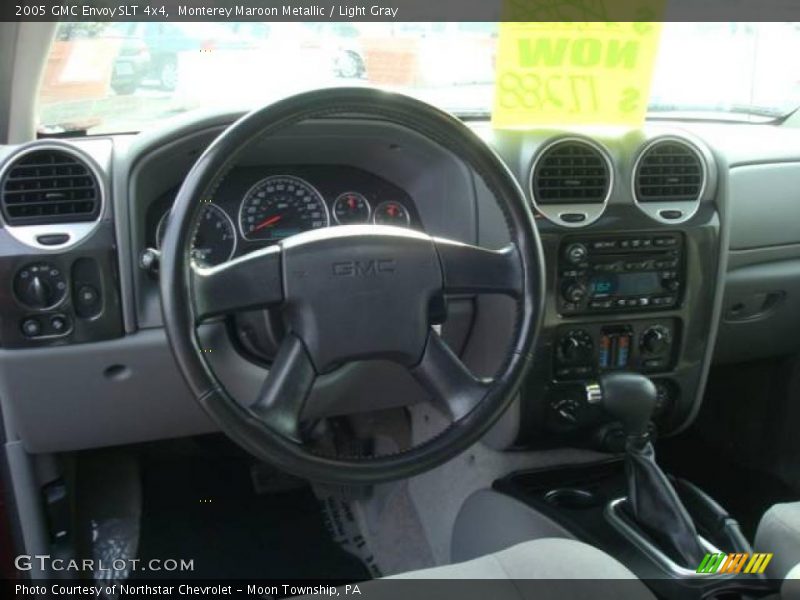 Monterey Maroon Metallic / Light Gray 2005 GMC Envoy SLT 4x4