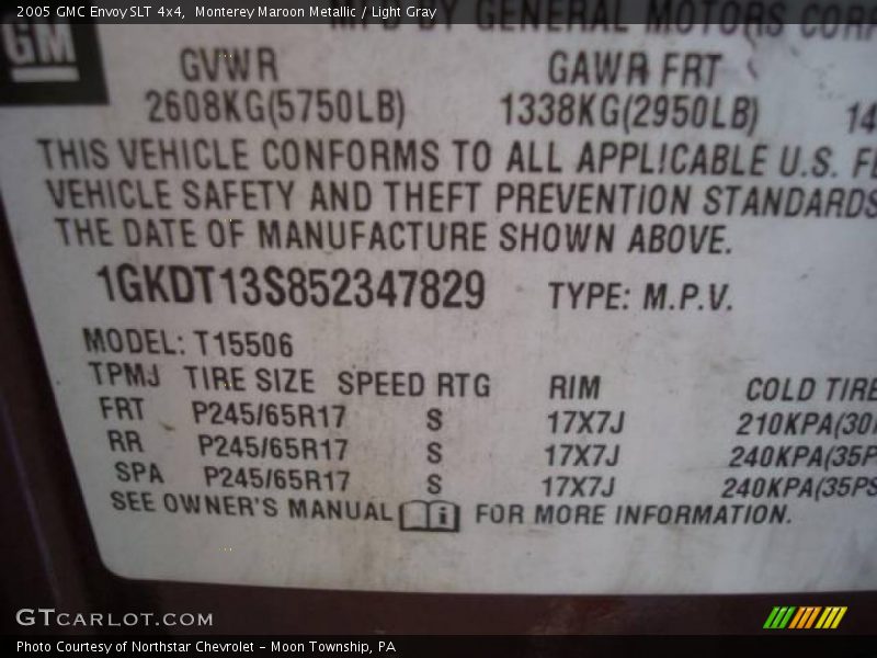 Monterey Maroon Metallic / Light Gray 2005 GMC Envoy SLT 4x4