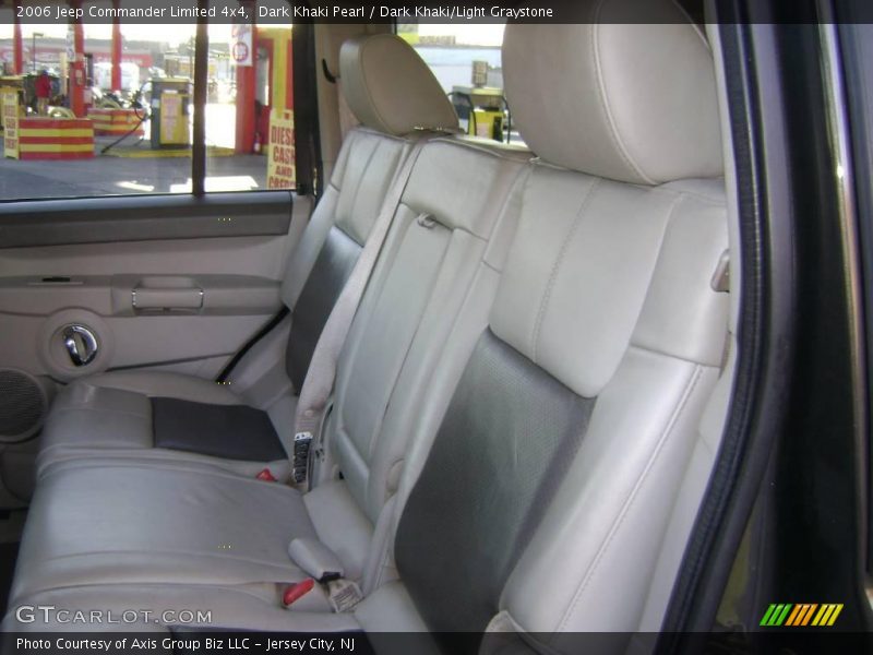 Dark Khaki Pearl / Dark Khaki/Light Graystone 2006 Jeep Commander Limited 4x4