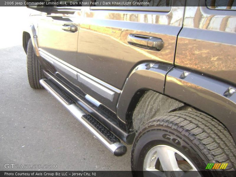 Dark Khaki Pearl / Dark Khaki/Light Graystone 2006 Jeep Commander Limited 4x4