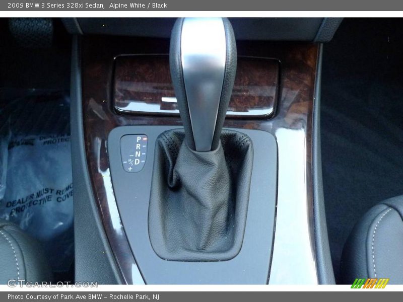 Alpine White / Black 2009 BMW 3 Series 328xi Sedan