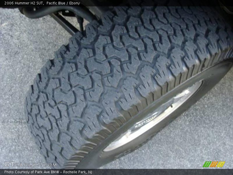 Pacific Blue / Ebony 2006 Hummer H2 SUT