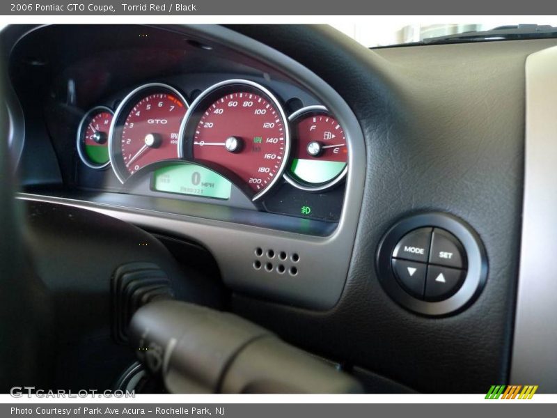 Torrid Red / Black 2006 Pontiac GTO Coupe