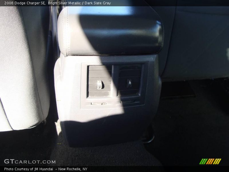 Bright Silver Metallic / Dark Slate Gray 2008 Dodge Charger SE