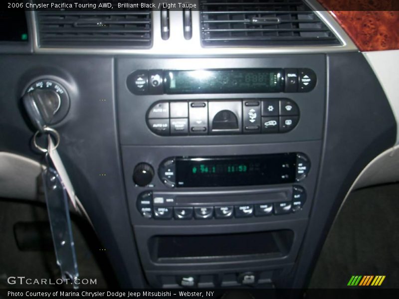 Brilliant Black / Light Taupe 2006 Chrysler Pacifica Touring AWD