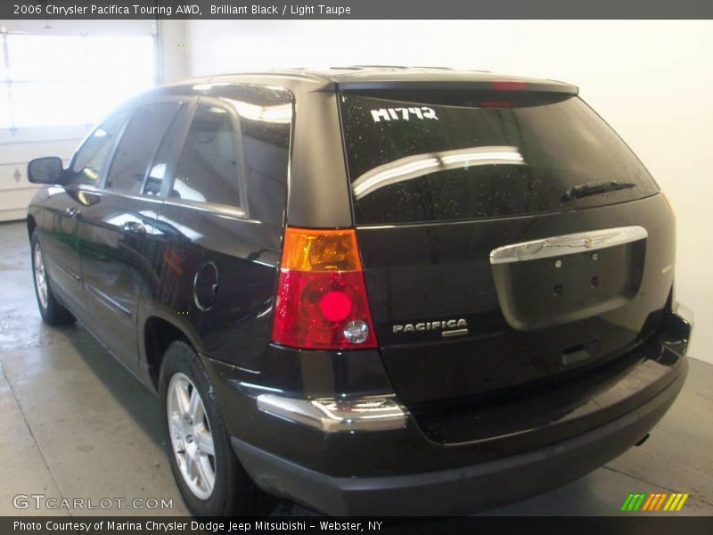 Brilliant Black / Light Taupe 2006 Chrysler Pacifica Touring AWD