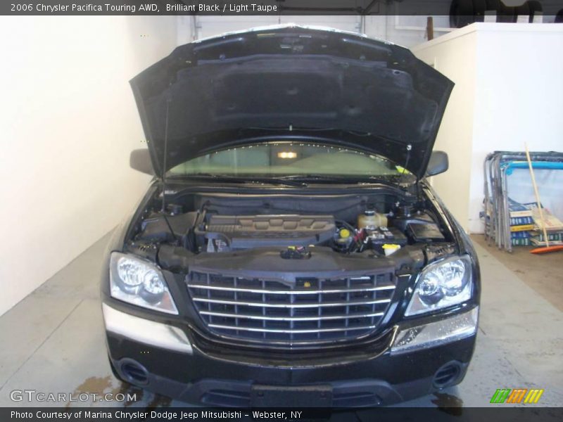 Brilliant Black / Light Taupe 2006 Chrysler Pacifica Touring AWD