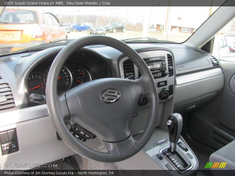 Silky Silver Metallic / Gray 2005 Suzuki Grand Vitara LX 4WD