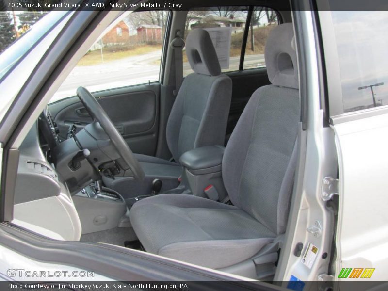 Silky Silver Metallic / Gray 2005 Suzuki Grand Vitara LX 4WD