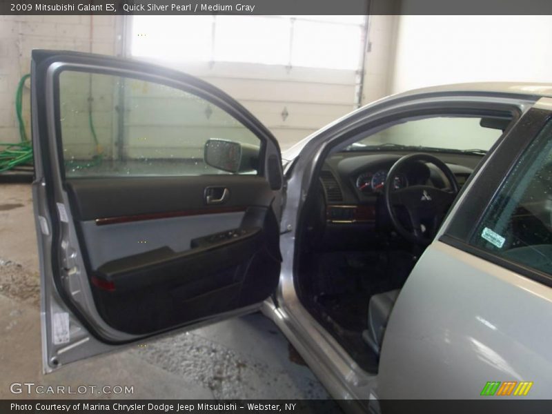 Quick Silver Pearl / Medium Gray 2009 Mitsubishi Galant ES