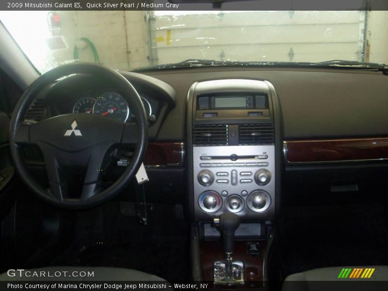 Quick Silver Pearl / Medium Gray 2009 Mitsubishi Galant ES
