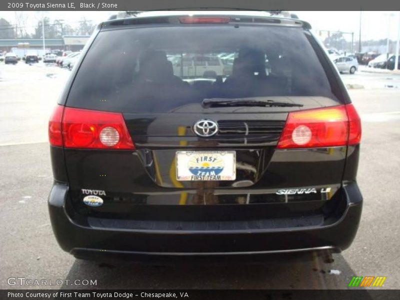 Black / Stone 2009 Toyota Sienna LE