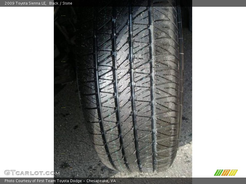Black / Stone 2009 Toyota Sienna LE