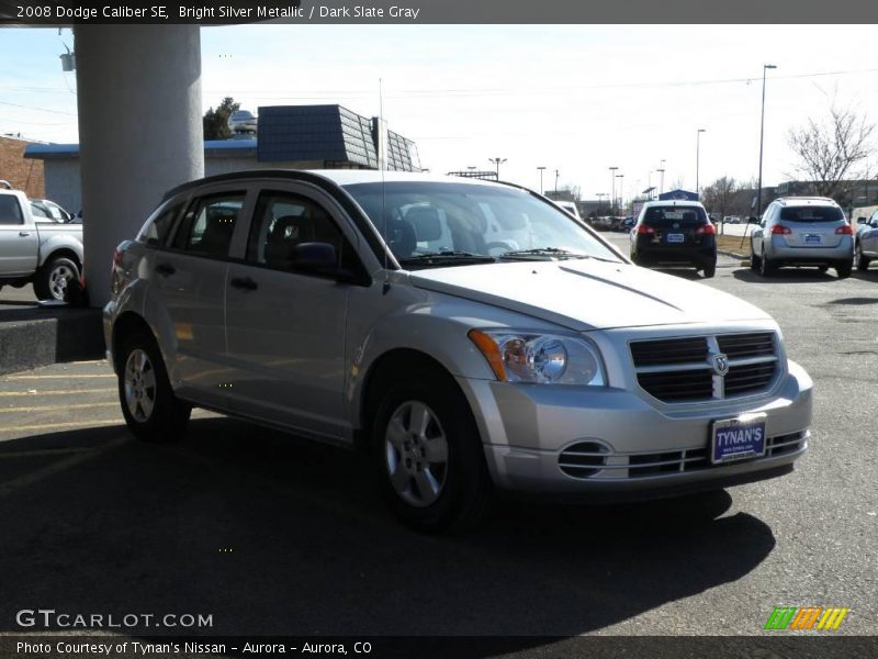 Bright Silver Metallic / Dark Slate Gray 2008 Dodge Caliber SE