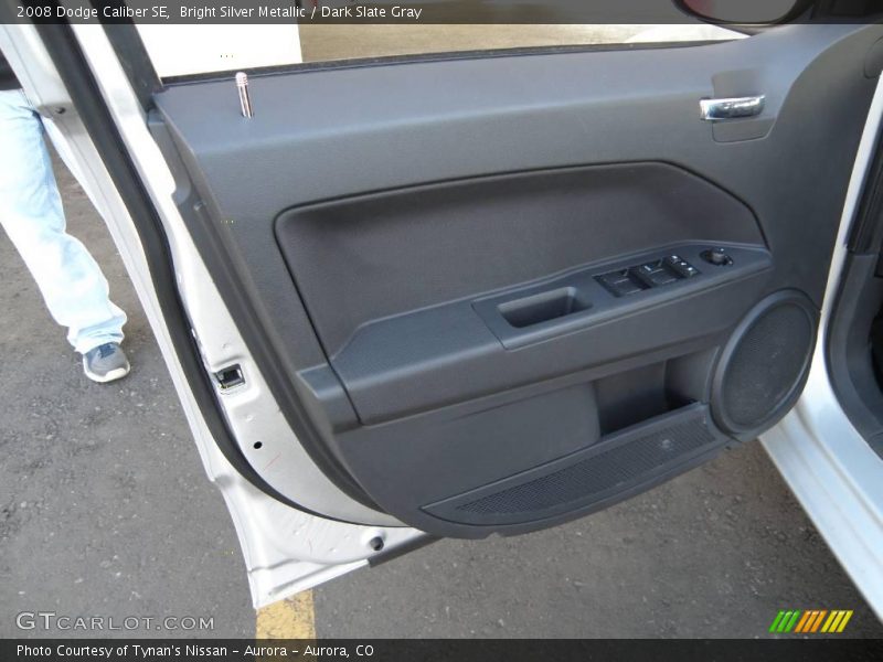 Bright Silver Metallic / Dark Slate Gray 2008 Dodge Caliber SE