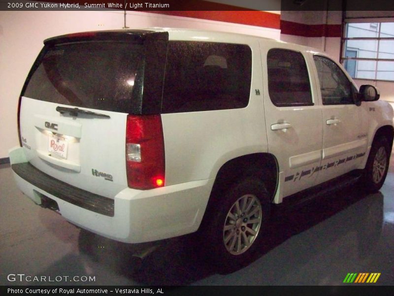 Summit White / Light Titanium 2009 GMC Yukon Hybrid