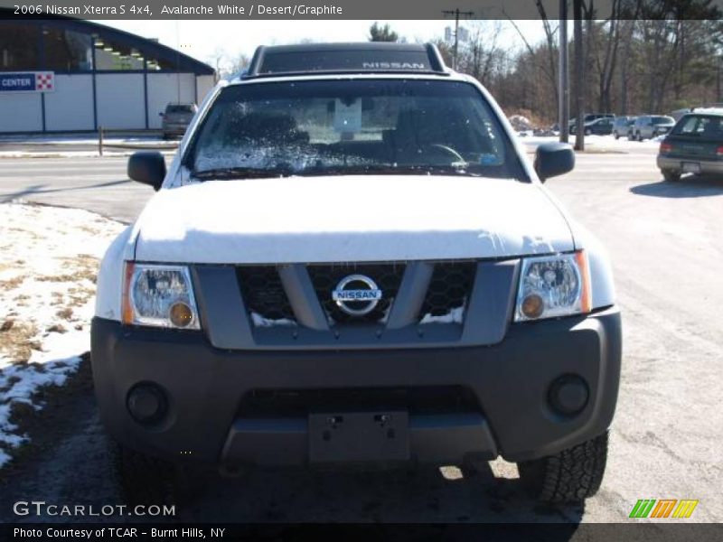 Avalanche White / Desert/Graphite 2006 Nissan Xterra S 4x4