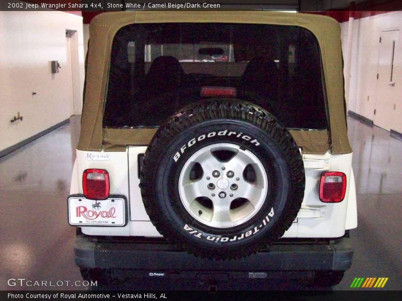 Stone White / Camel Beige/Dark Green 2002 Jeep Wrangler Sahara 4x4