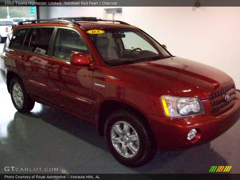 Sundown Red Pearl / Charcoal 2003 Toyota Highlander Limited