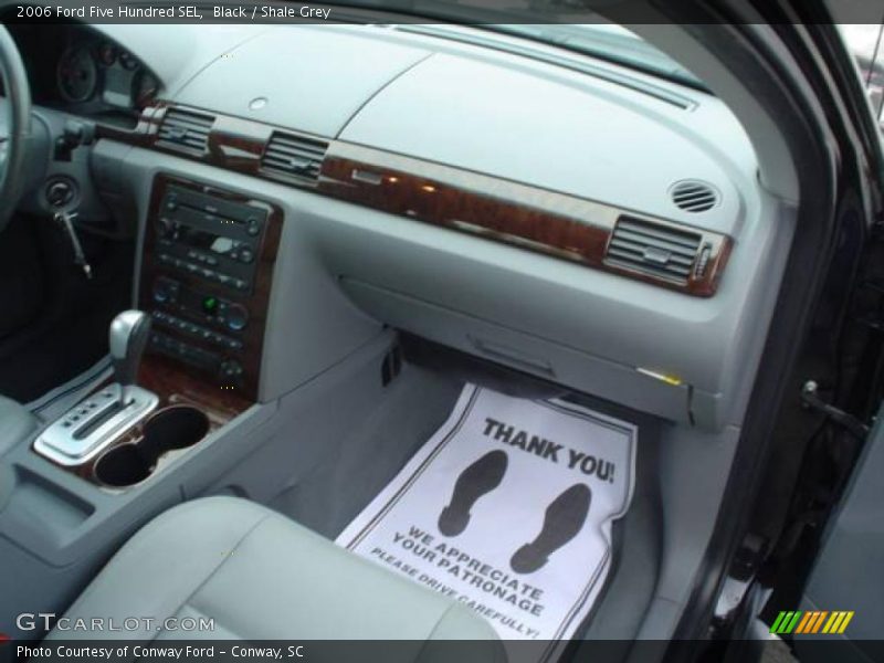 Black / Shale Grey 2006 Ford Five Hundred SEL