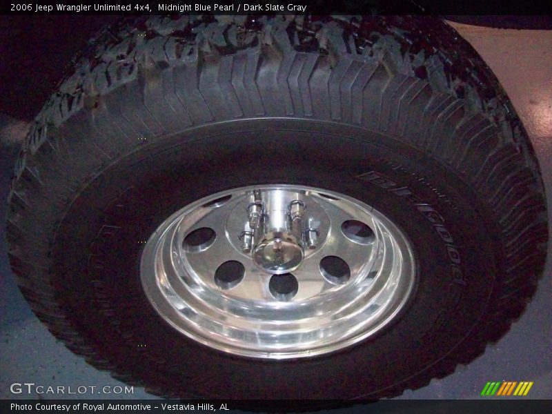 Midnight Blue Pearl / Dark Slate Gray 2006 Jeep Wrangler Unlimited 4x4