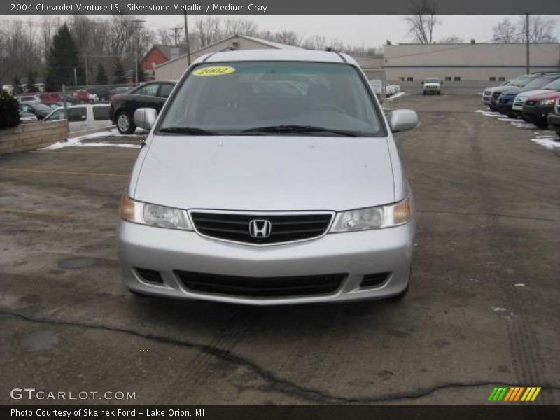 Silverstone Metallic / Medium Gray 2004 Chevrolet Venture LS