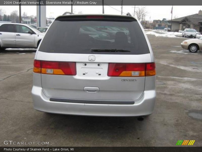 Silverstone Metallic / Medium Gray 2004 Chevrolet Venture LS