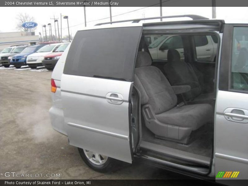 Silverstone Metallic / Medium Gray 2004 Chevrolet Venture LS