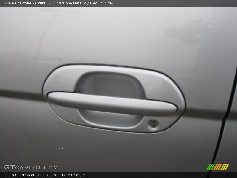 Silverstone Metallic / Medium Gray 2004 Chevrolet Venture LS
