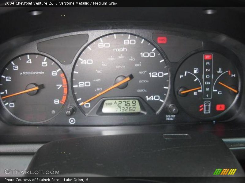 Silverstone Metallic / Medium Gray 2004 Chevrolet Venture LS